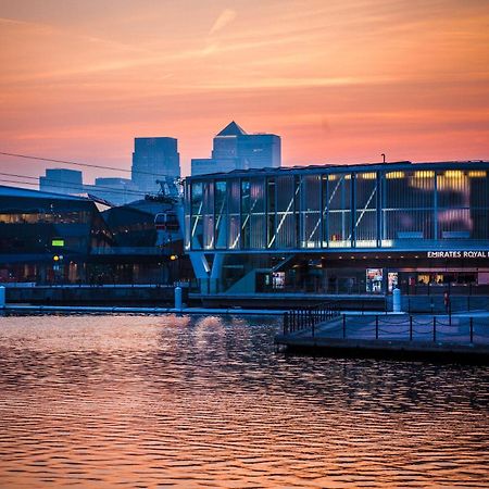 Austin David Apartments Excel Londen Buitenkant foto